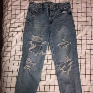 American Eagle Mom Jeans